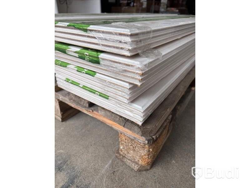 8 pcs. HUNTONIT BRILLIANT WHITE CEILING PANELS 11X300X1220MM