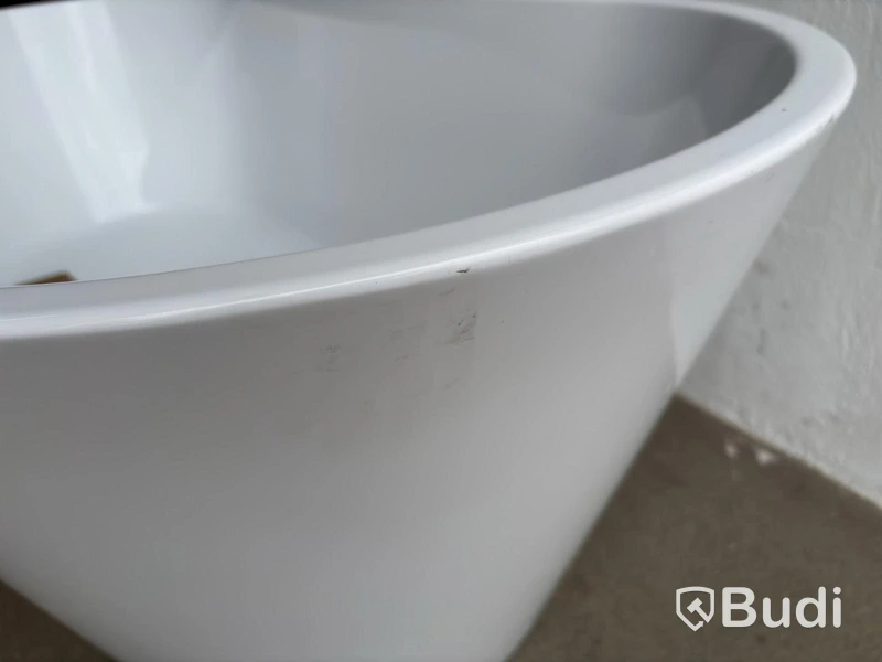 (NEW) RIVA EMMA FREESTANDING BATHTUB 160CM WHITE