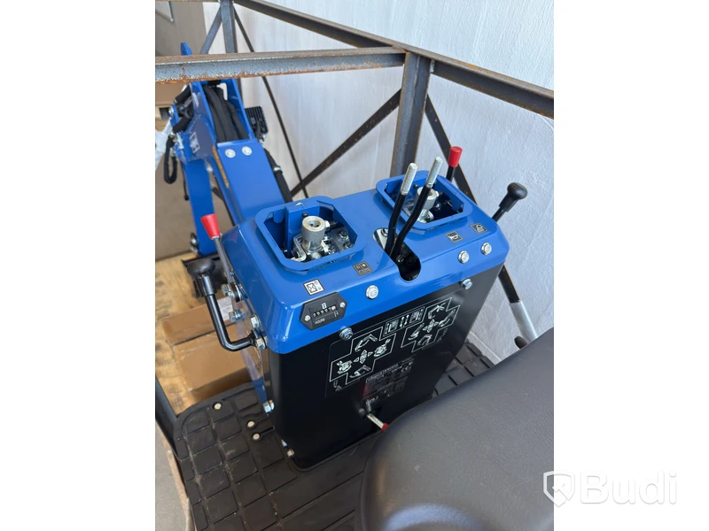 GRÄVMASKIN SCHEPPACH MINI EXC815
