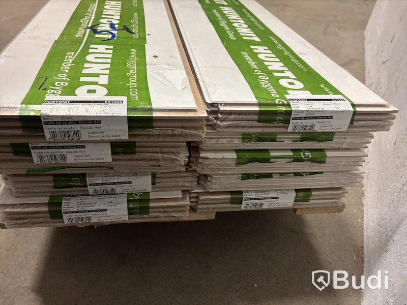 ca 13,44 kvm TAKPANEL HUNTONIT SYMFONI 0500-N 11X300X1220MM