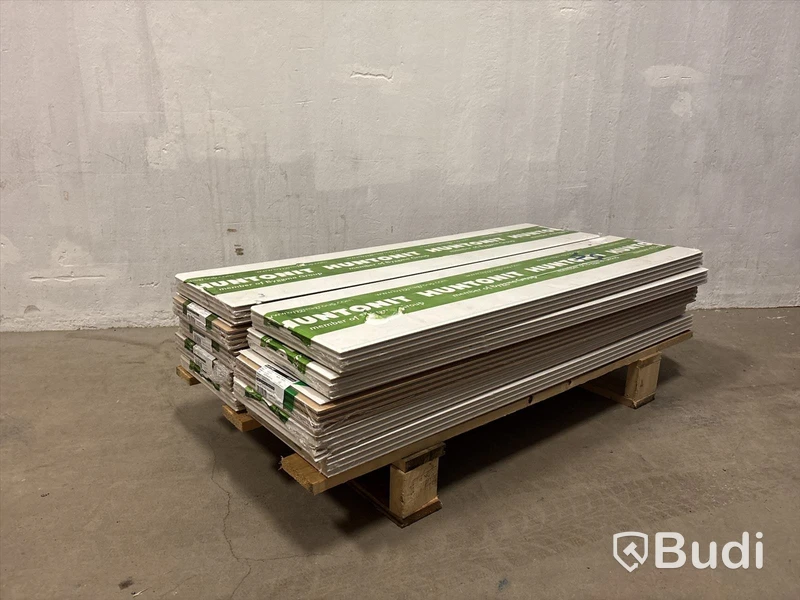ca 13,44 kvm TAKPANEL HUNTONIT SYMFONI 0500-N 11X300X1220MM