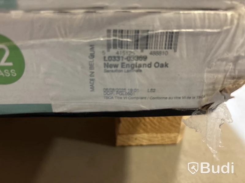 ca 12,8 kvm LAMINATGOLV PERGO NEW ENGLAND EK 1-STAV SILKESMATT