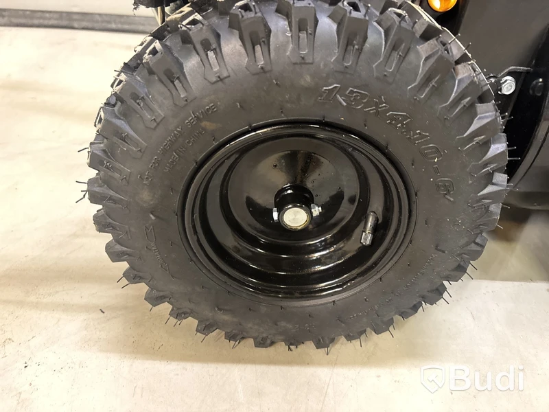 SNÖSLUNGA HURRICANE KCM22B 56CM BENSIN - RESERVERSDELSOBJEKT