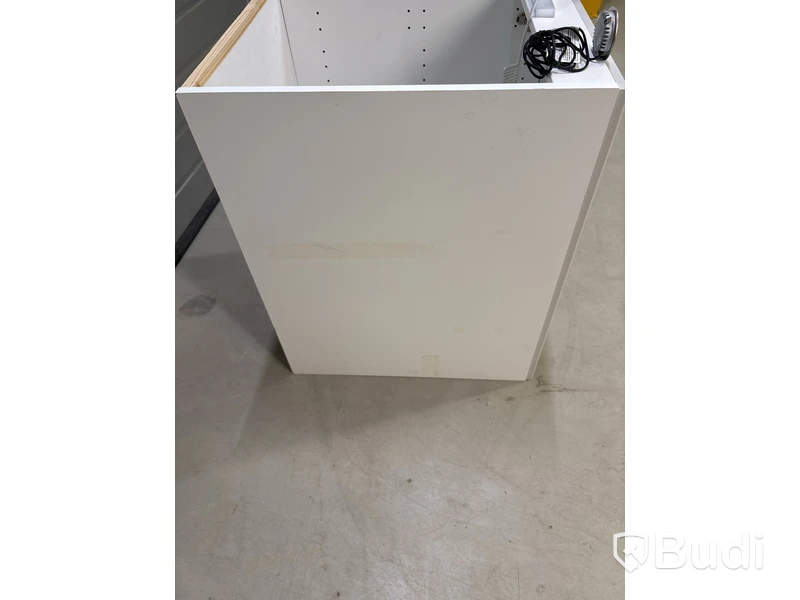 DISKBÄNKSKÅP CAMARGUE VIKA TVÄTT MED LUCKA 50CM
