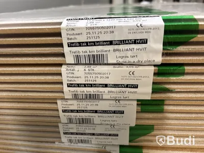 ca 23 kvm TAKPANEL HUNTONIT BRILLIANT VIT 11X620X1220MM