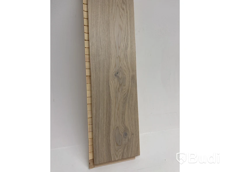 ca 16,32 kvm PARKETTGOLV KÄHRS EK VÄRMDÖ 1-STAV 2,72M²/PKT