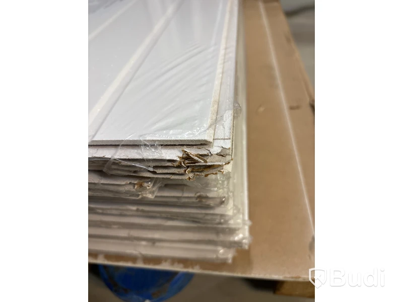 ca 26,39 kvm TAKPANEL MOELVEN REGINA KLASSISK VIT 6X405X2435MM
