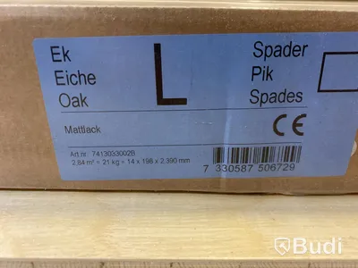 ca 17,04 kvm PARKETTGOLV BERG & BERG EK L SPADER MATTLACK 3-STAV