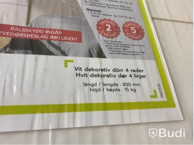 SKJUTDÖRR 2040X830MM VIT MED LINJER INKL. SKENA
