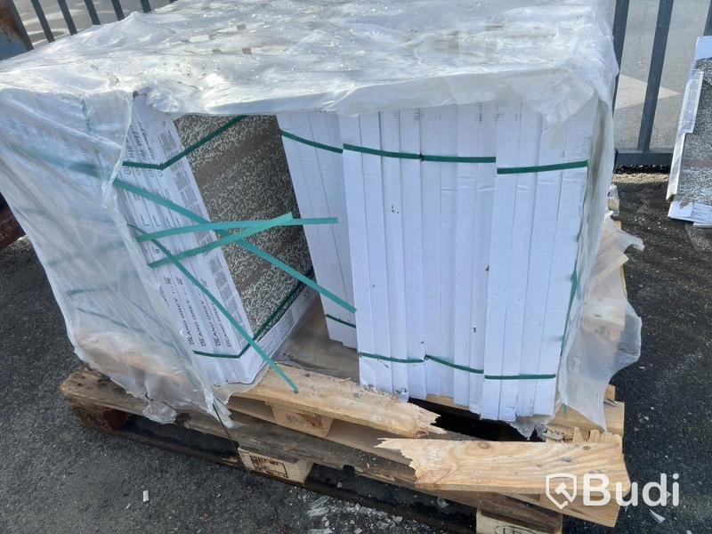 Parti med Klinker Öland grå 60x60 cm, totalt ca 36,38m²