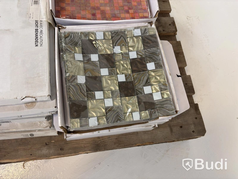 (NEW) Lot of assorted ceramic tiles, various types and brands