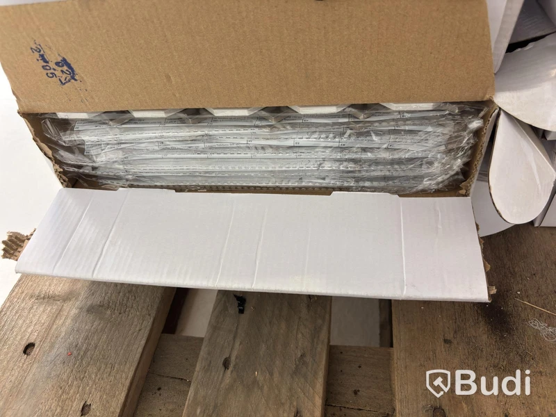 (NEW) Lot of assorted ceramic tiles, various types and brands
