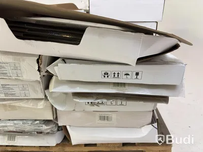 (NEW) Lot of assorted tiles, various types and brands