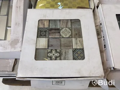 (NEW) Lot of assorted tiles, various types and brands