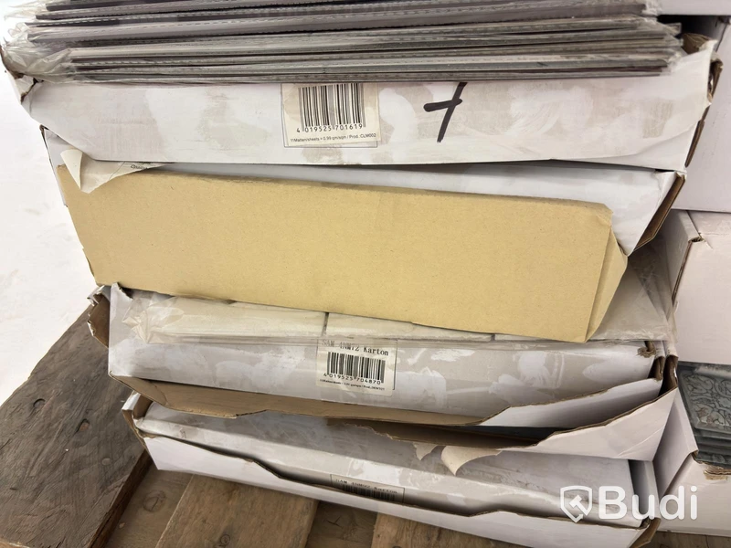 (NEW) Lot of assorted tiles, various types and brands