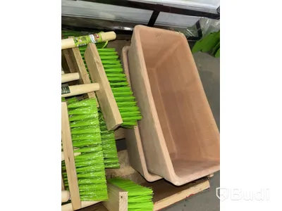 Parti med redskap för trädgård