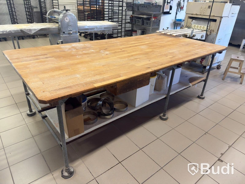 Bakbord | 285x139x88 cm