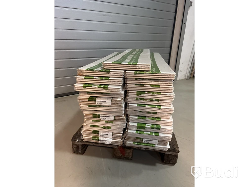ca 32,26 kvm TAKPANEL HUNTONIT SYMFONI 0500-N 11X300X1220MM