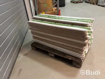 ca 32,26 kvm TAKPANEL HUNTONIT SYMFONI 0500-N 11X300X1220MM