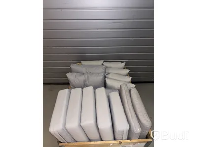 Parti med sittdynor och kuddar för utomhusbruk