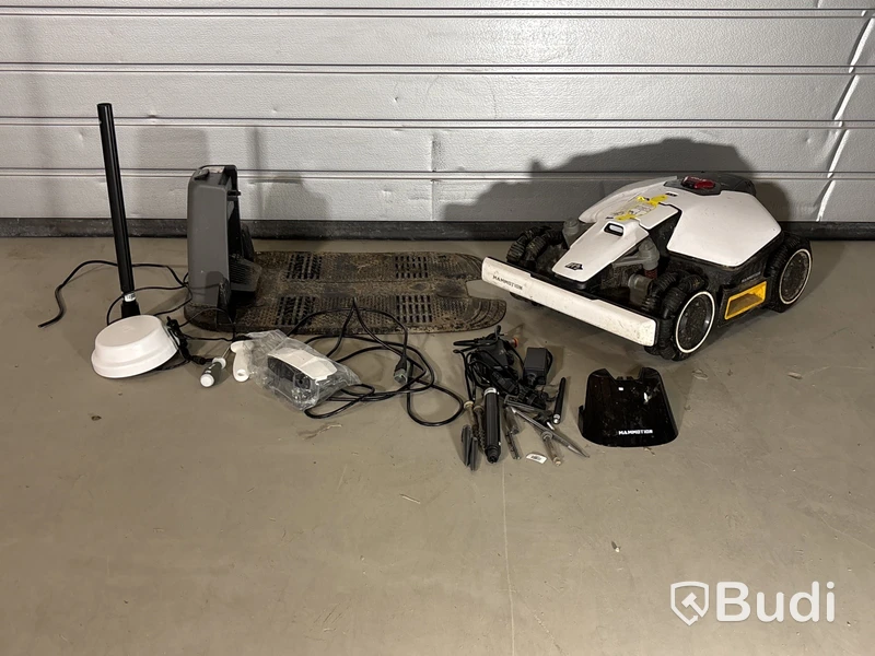 Robotgräsklippare MAMMOTION, Luba mini awd 800 - RESERVDELSOBJEKT