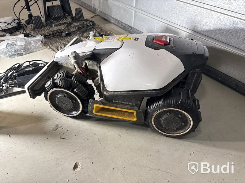 Robotgräsklippare MAMMOTION, Luba mini awd 800 - RESERVDELSOBJEKT