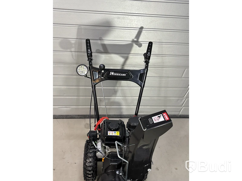 SNÖSLUNGA HURRICANE KCM22B 56 CM BENSIN - RESERVERSDELSOBJEKT