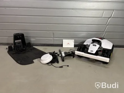 Robotgräsklippare MAMMOTION, Luba mini awd 800 - RESERVDELSOBJEKT