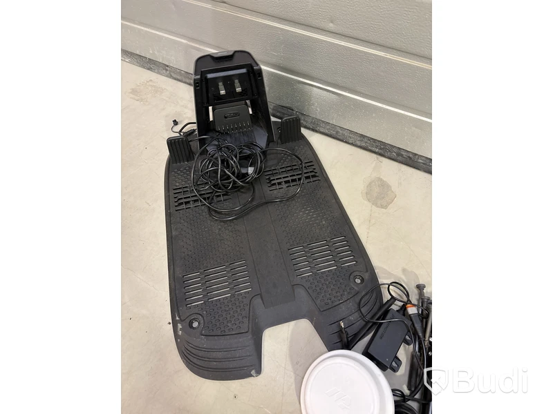 Robotgräsklippare MAMMOTION, Luba mini awd 800 - RESERVDELSOBJEKT