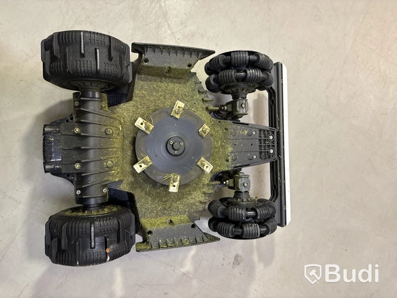 Robotgräsklippare MAMMOTION, Luba mini awd 800 -RESERVDELSOBJEKT