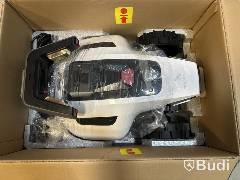 ROBOTGRÄSKLIPPARE MAMMOTION YUKA MINI 600M - RESERVDELSOBJEKT