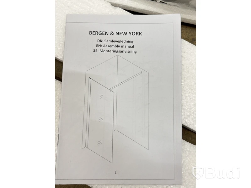 DUSCHVÄGG NORTIQ NEW YORK MED SVART RAM 80CM