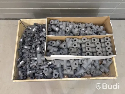 Parti med Polyethylene-Tees