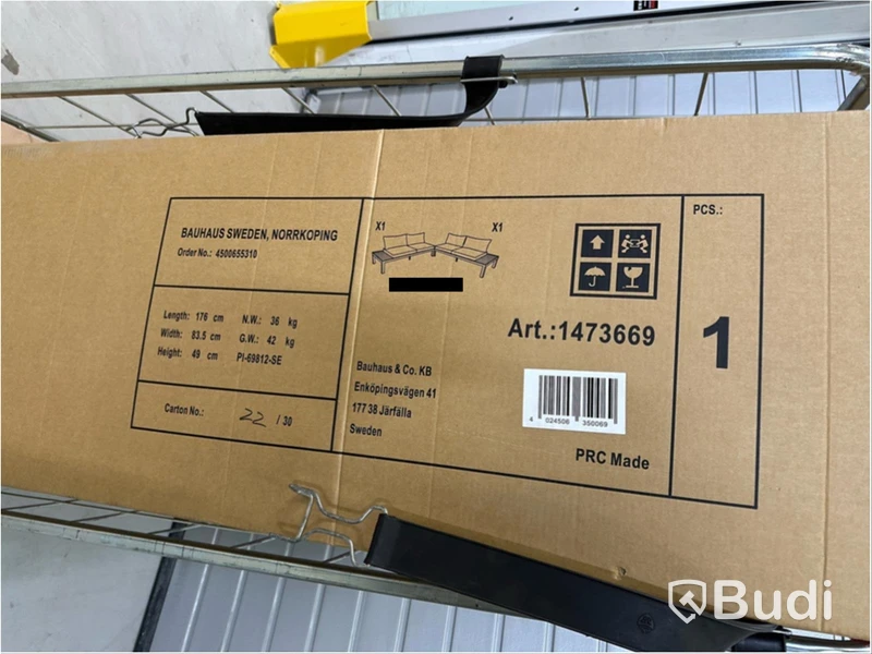2 st. Soffor med integrerade sidobord Bauhaus, för utomhusbruk