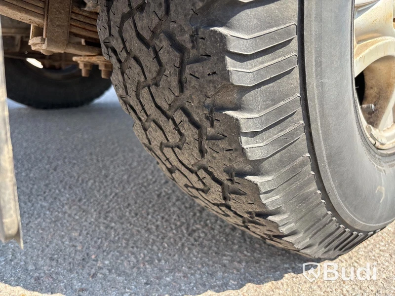 Bärgningsbil Iveco Massif 3.0 HPI -2010