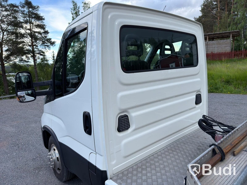 Biltransport Iveco Daily 40-180 - Släp Veldhuizen P47-2  – Automat – 2022