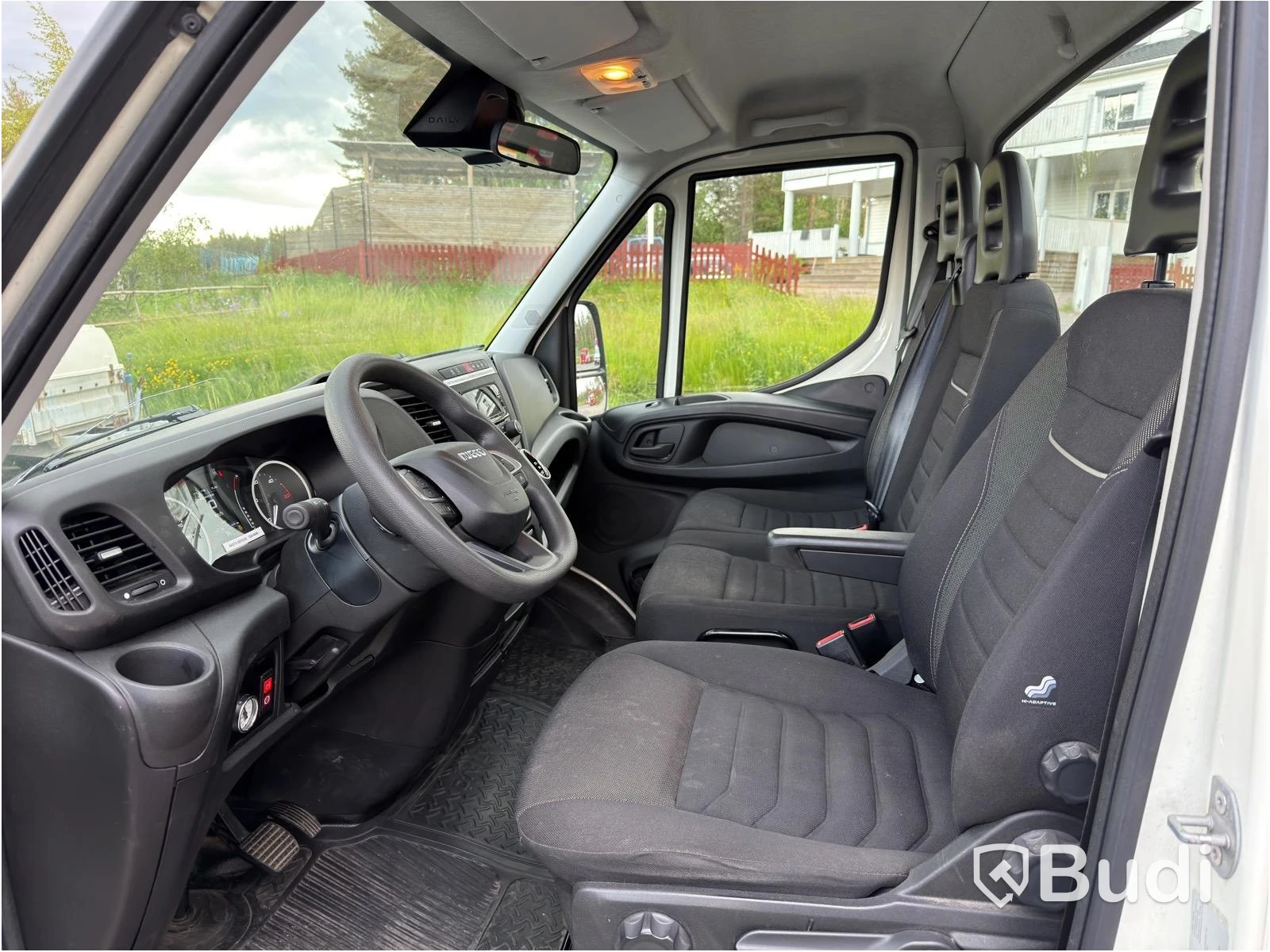 Biltransport Iveco Daily 40-180 - Släp Veldhuizen P47-2  – Automat – 2022