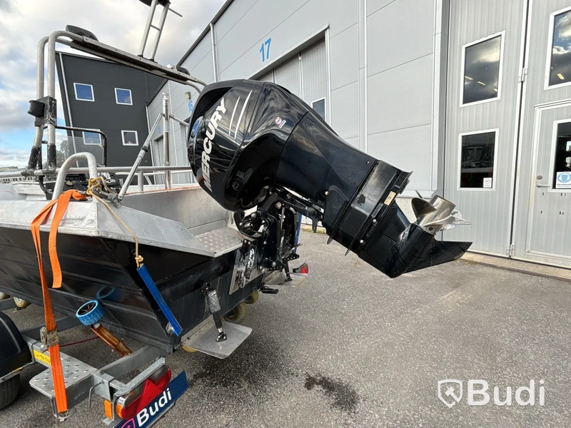 Arbetsbåt Master 680 Mercury MerCruiser | 150 hp 4-takt