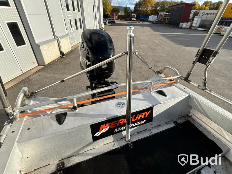 Arbetsbåt Master 680 Mercury MerCruiser | 150 hp 4-takt