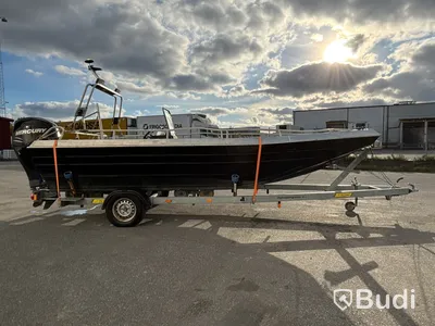 Arbetsbåt Master 680 Mercury MerCruiser | 150 hp 4-takt
