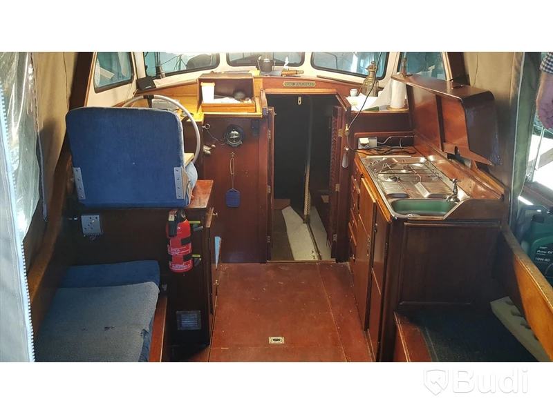Motorseglare Trålaren 29 fot med Volvo Penta Längd (m): 9