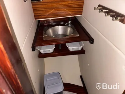 Motorseglare Trålaren 29 fot med Volvo Penta Längd (m): 9