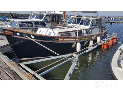 Motorseglare Trålaren 29 fot med Volvo Penta Längd (m): 9