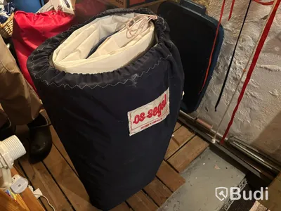 Motorseglare Trålaren 29 fot med Volvo Penta Längd (m): 9