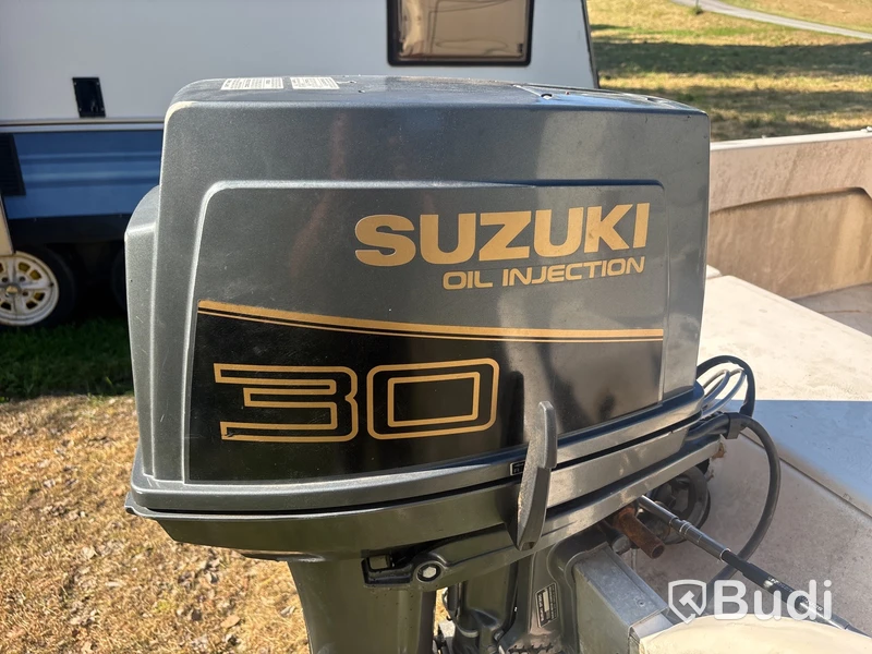 Motorbåt Ryds 430 GT med Tiki trailer från 2014