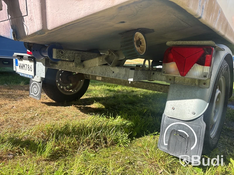 Motorbåt Ryds 430 GT med Tiki trailer från 2014