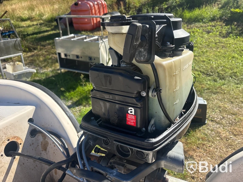 Motorbåt Ryds 430 GT med Tiki trailer från 2014