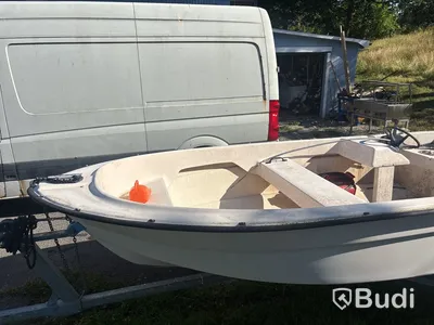 Motorbåt Ryds 430 GT med Tiki trailer från 2014