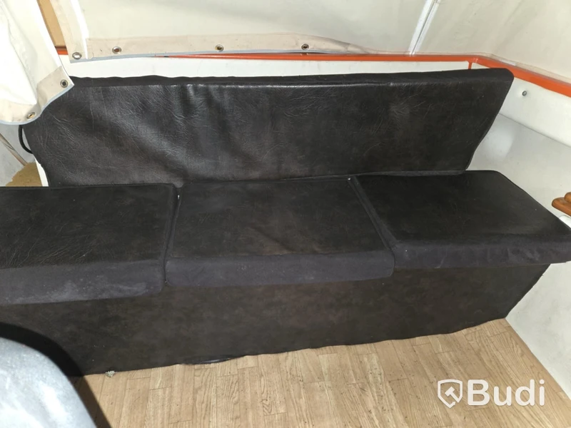 Motorbåt inkl vagn och Johnson 85 Hk. 1 ägare!