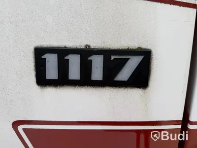 Mercedes-Benz 1117 -1989 | Inrett skåp | Reperationsobjekt